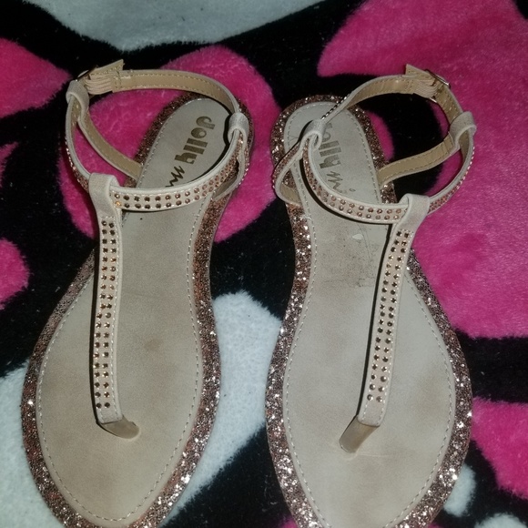 Sandals - Picture 2 of 5